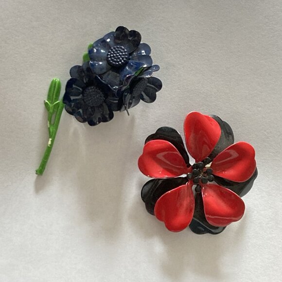Vintage Enameled Flower Brooch Lot Of 2 Enamel Pins - Picture 1 of 8